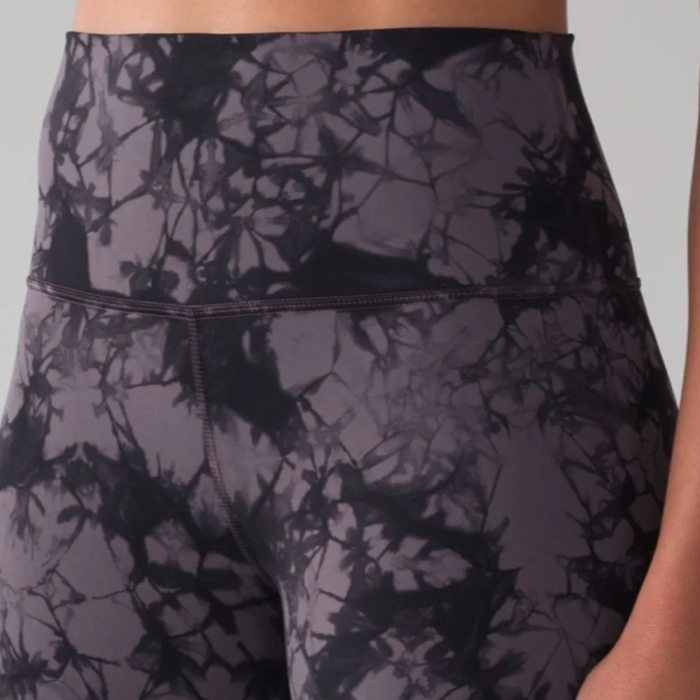 Lululemon Wunder Under Shibori Legging - Picture 2 of 8